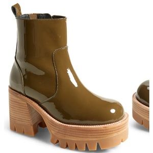Jeffrey Campbell Quavo Platform Booties 7.5 Khaki Patent